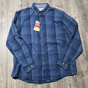 NWT Men’s Wrangler L Button Up Flannel long sleeve shirt